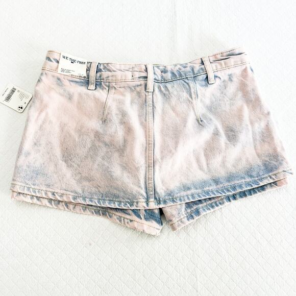 We the Free Gala Vanting Low Rise Mini Skort Cotton Candy Denim Jean Size 27 NWT - Picture 2 of 7